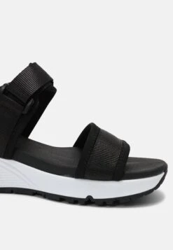 Uno - Sandals - Black/White 15 Uno - Sandals - Black/White -Skechers Sales Store 0f8083538188434580d6d505e4ffb4d1