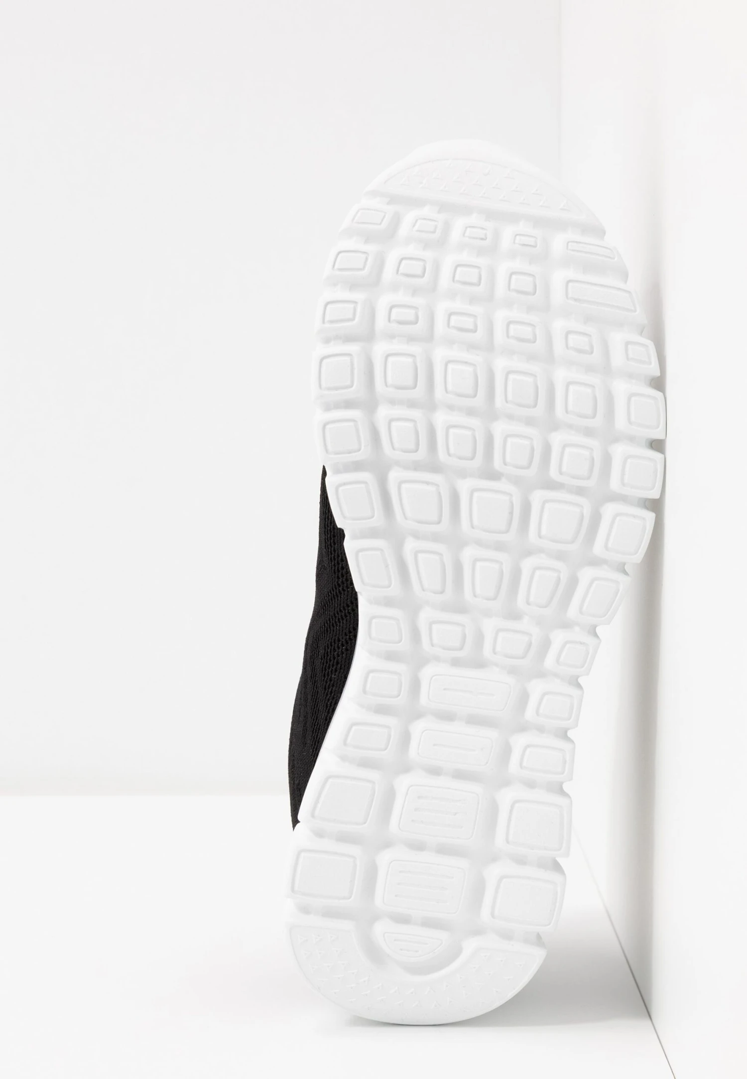 Graceful- Trainers - Black/White 9 Graceful- Trainers - Black/White - Image 7