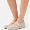 Skechers Seager - Ankle Strap Ballet Pumps - Grau -Skechers Sales Store 358189fece1e48a5a335de5a3ad47d93