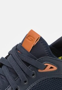 Skechers Lattimore - Trainers - Navy -Skechers Sales Store 4dc0ccfa9ce147fb9e29dede33426e54