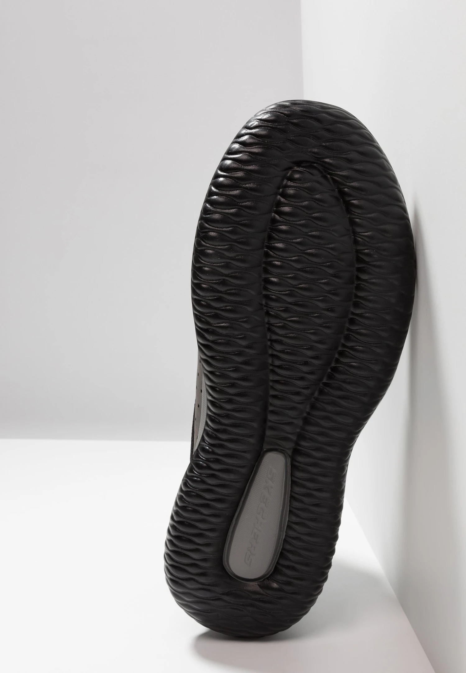 Skechers Delson Axton - Slip-Ons - Black/Gray 7 Skechers Delson Axton - Slip-Ons - Black/Gray - Image 5