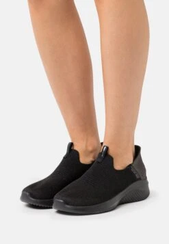 Ultra Flex 3.0 - Trainers - Black