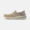 Skechers Delson 3.0 - Slip-Ons - Taupe -Skechers Sales Store 805585d5ee1c42a9a362b79d2e2ce68f
