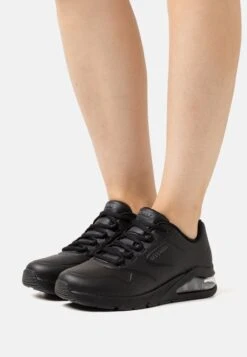 Uno 2 - Trainers - Black