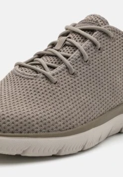 Summits - Trainers - Taupe -Skechers Sales Store ba5144470c304343b2596c021cd47e2b